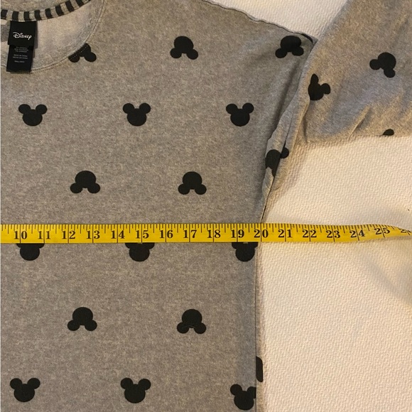 Disney long-sleeve pullover top (S) NWOT - Picture 6 of 7